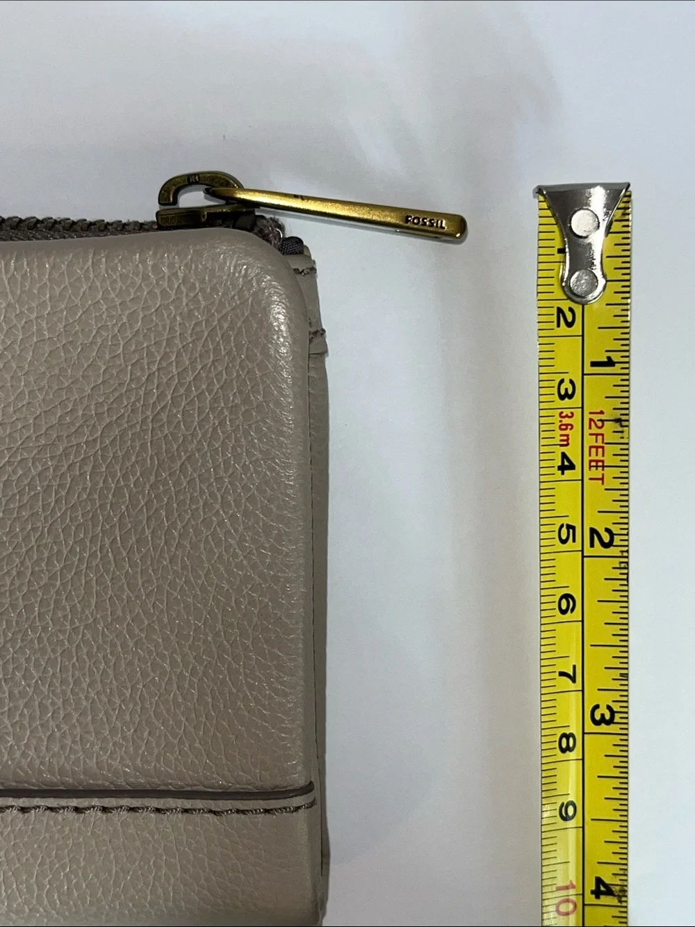Fossil Taupe Leather Zip Continental Wallet